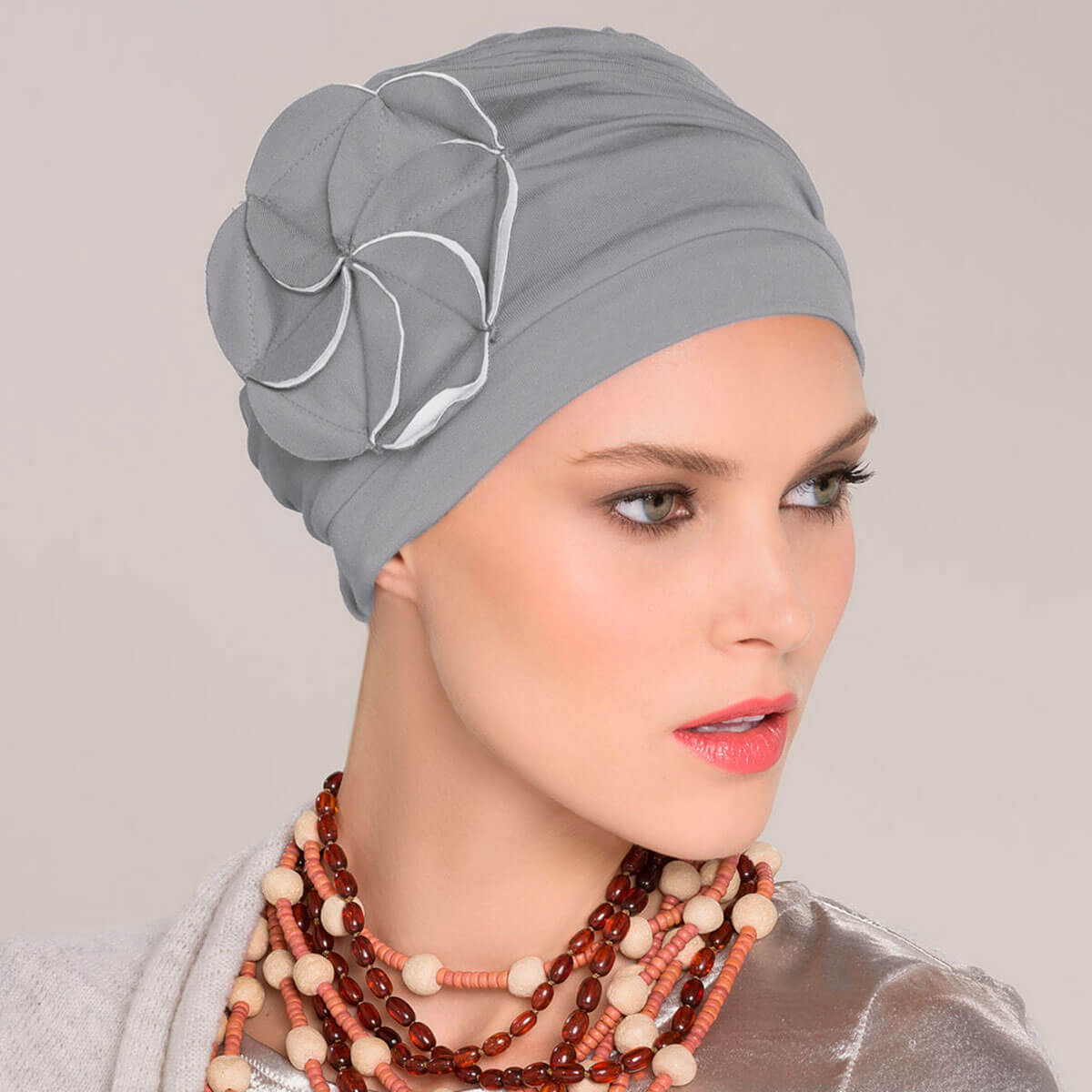Señuelo saltar Evaluación Mora turbante oncológico Elle Wille | Beauty Studio Center
